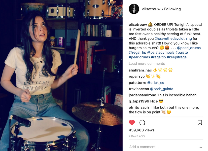 Elise Trouw is FAN of Crave the Day: Burger T-Shirt